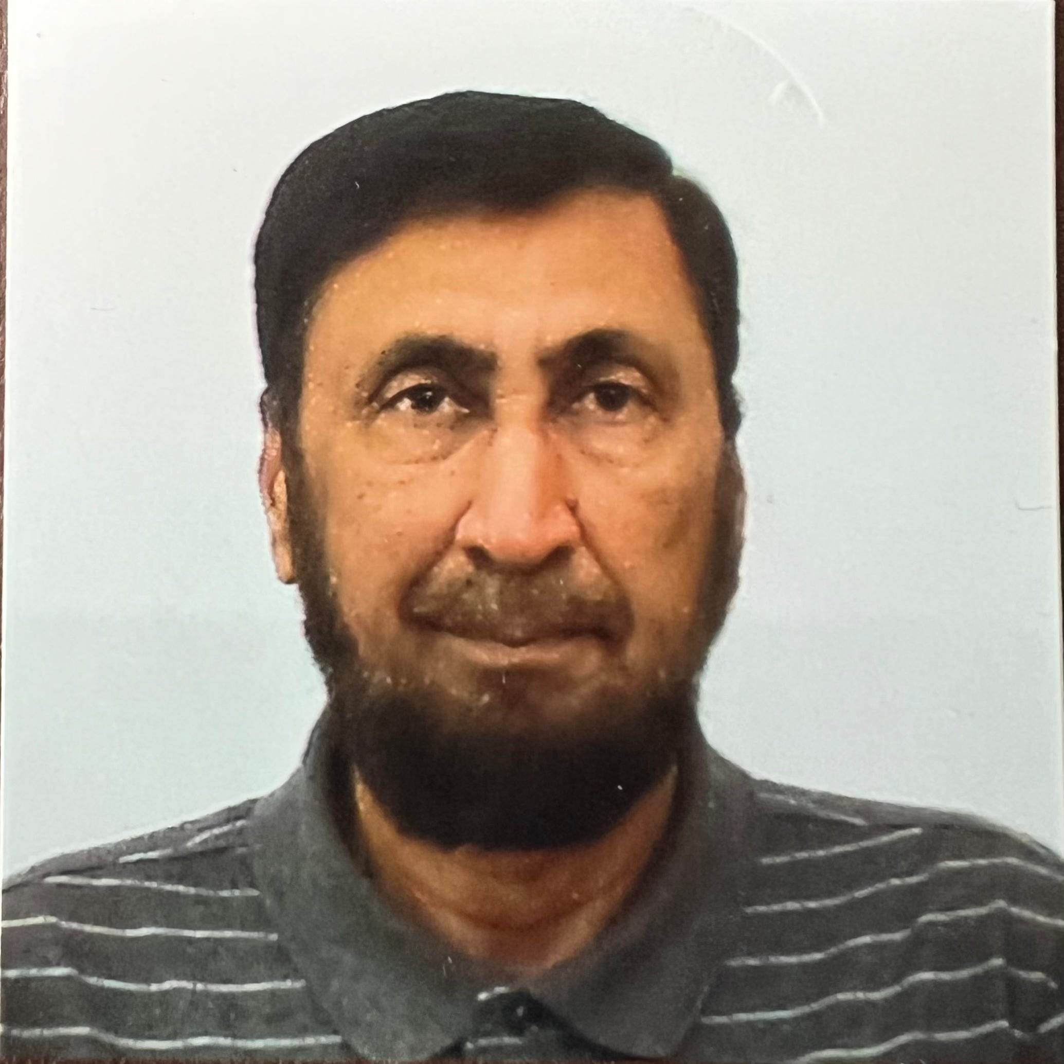 Tasweer hayat medium