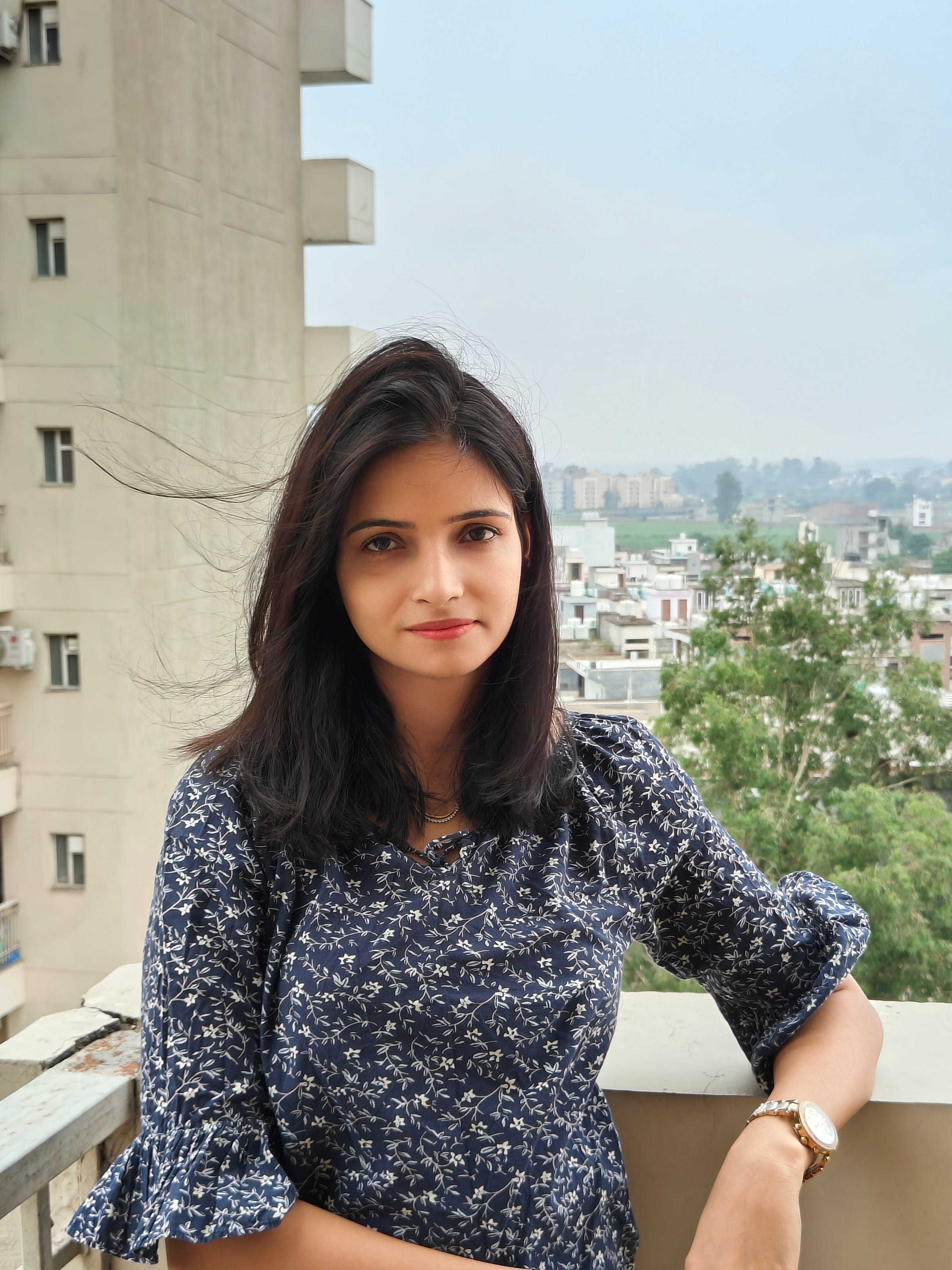 Abhilasha thakur medium