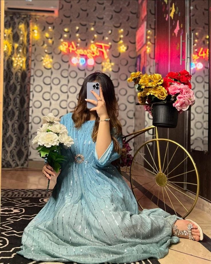 Ramsha Raheel – Medium