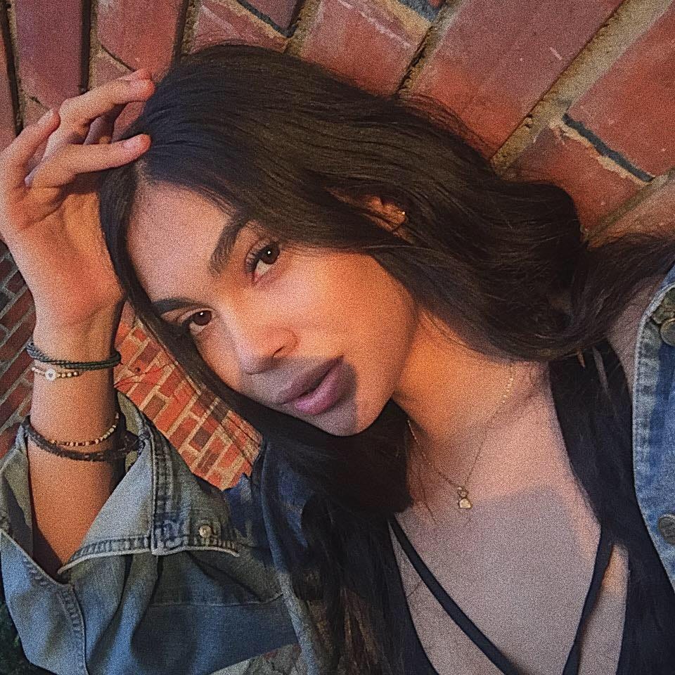 LUISA BEDOYA – Medium