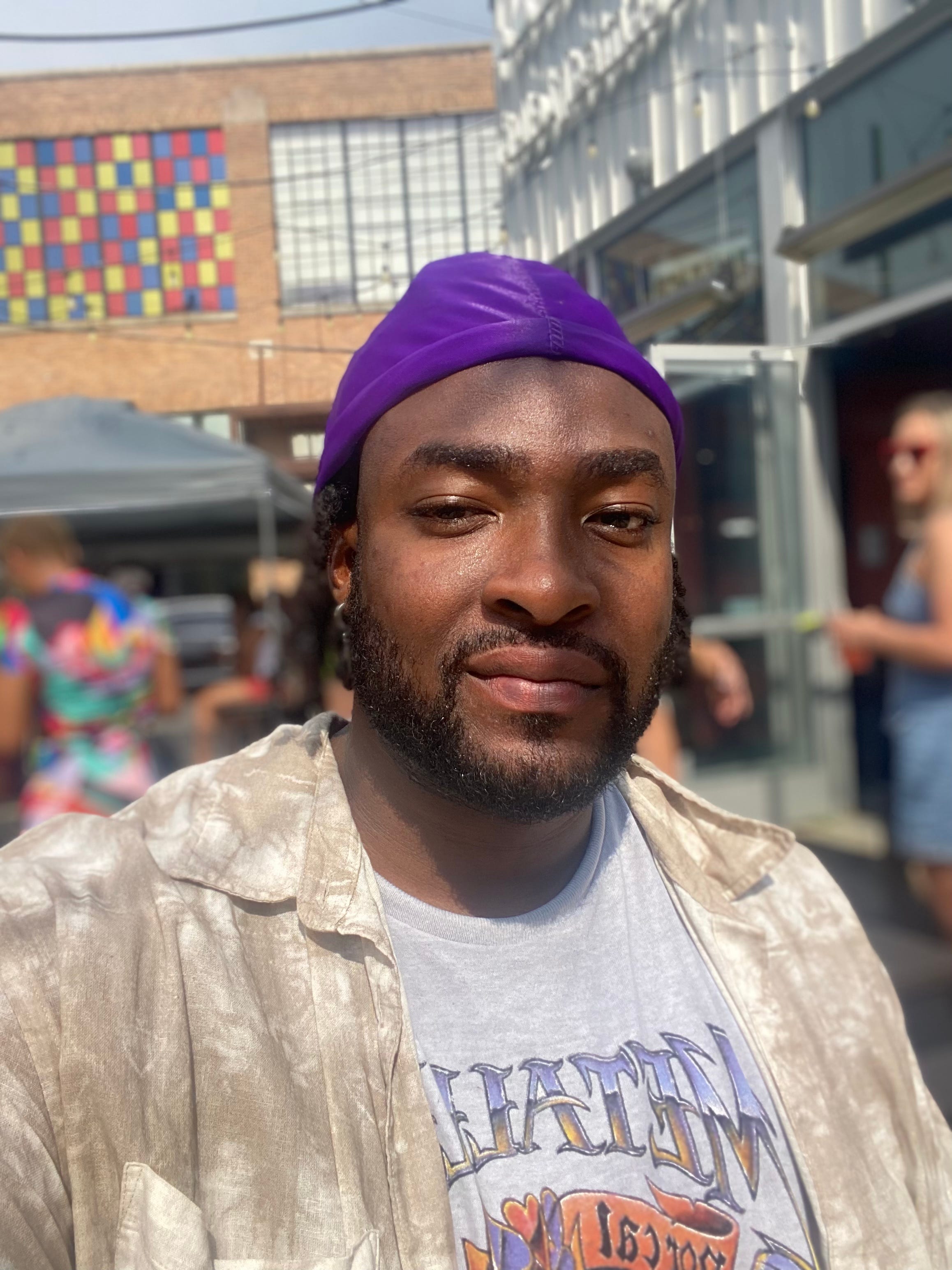 Tennyson Donyea – Medium