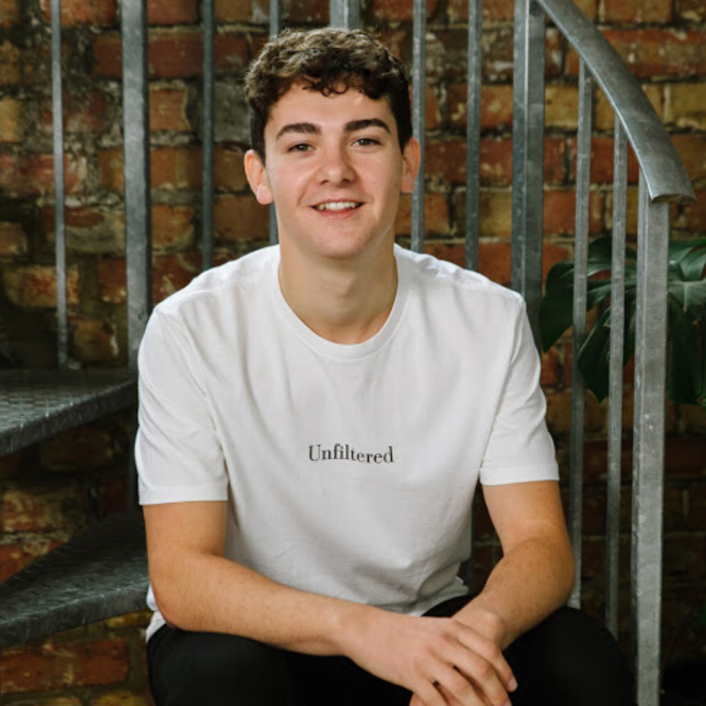 Thomas Pascal – Medium