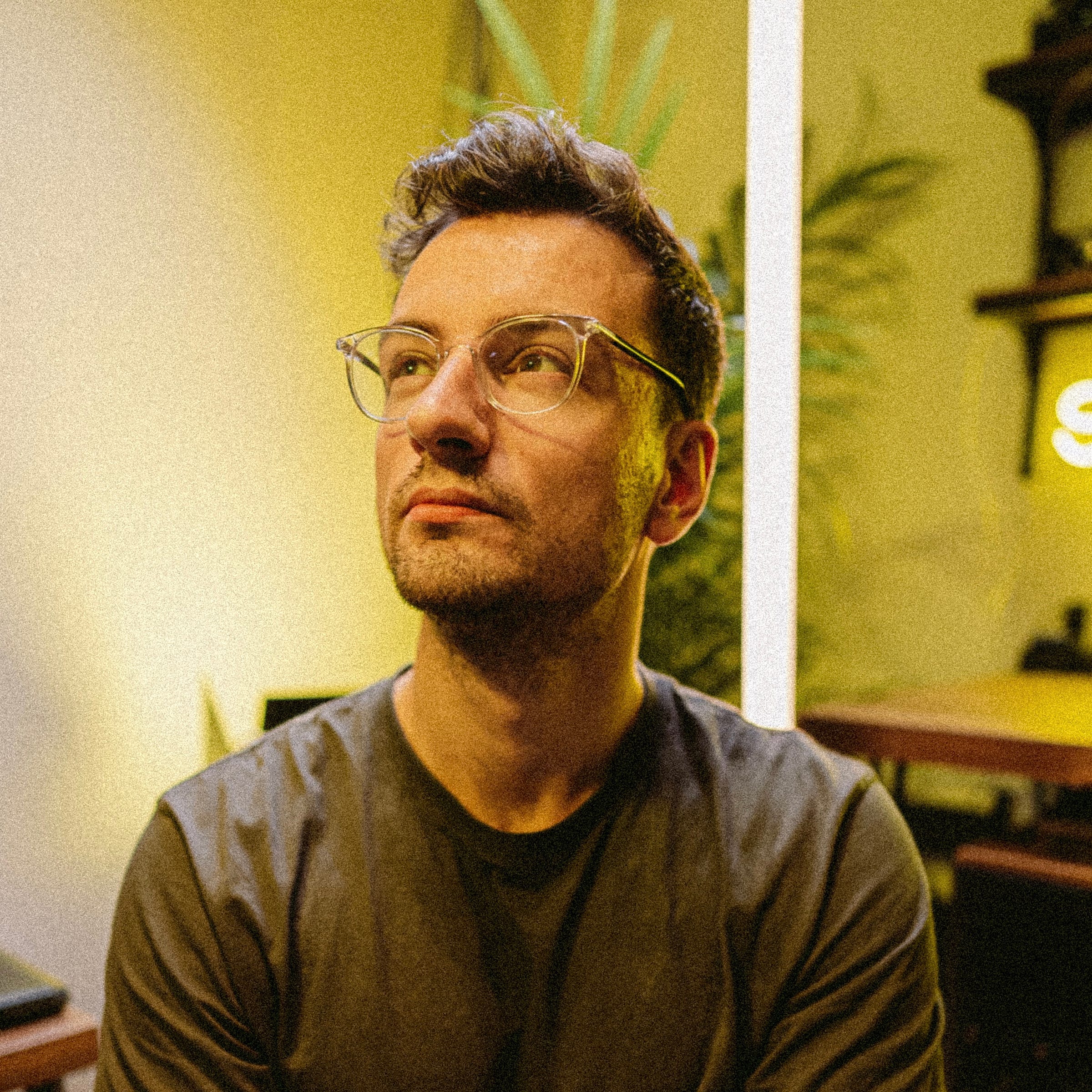 Matthew Barton Medium Matthew Barton Medium