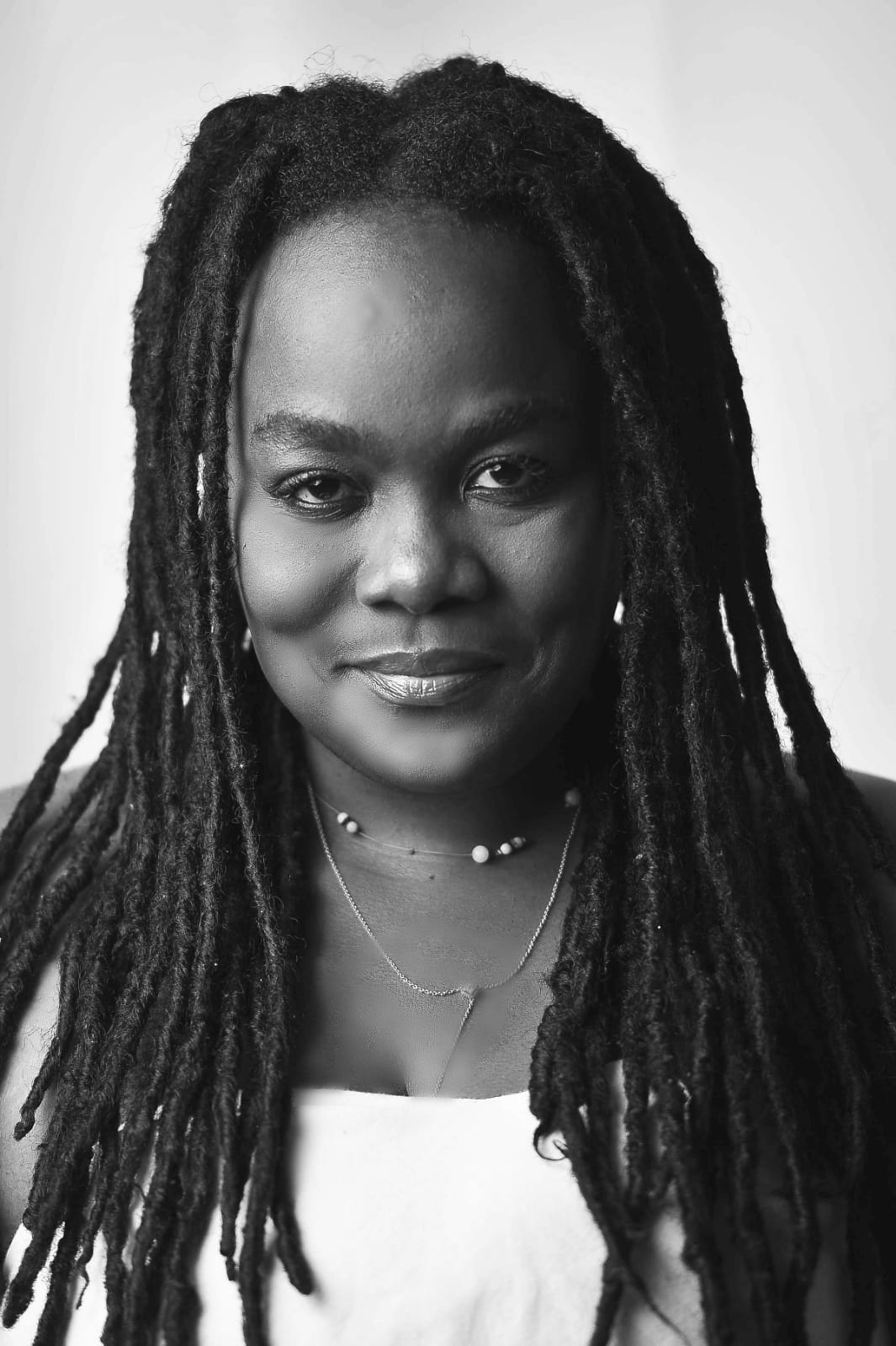 Santina Smith – Medium