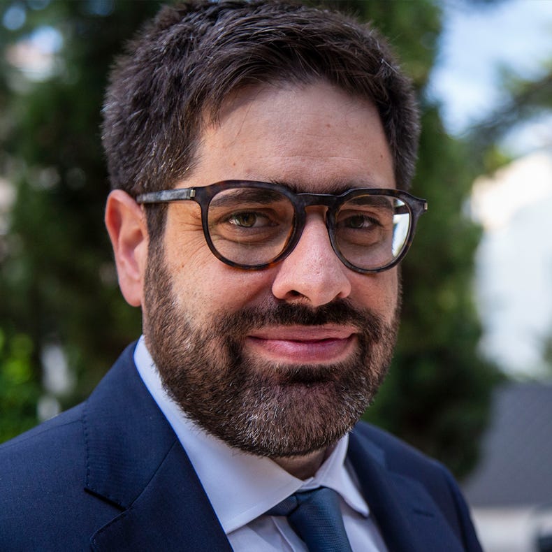 About Dimitris Moutsatsos Medium