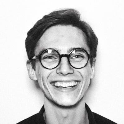 Aidan Leather Medium