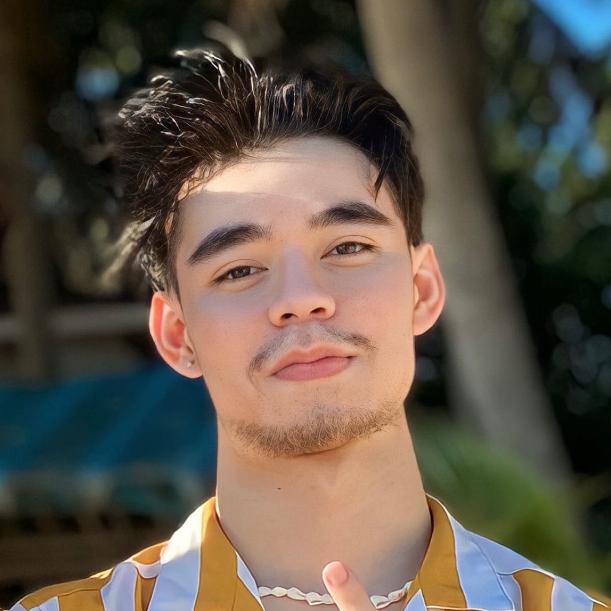 ser-andrey-villajuan-medium