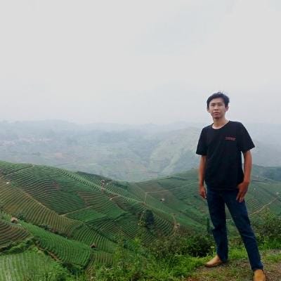 Aris R – Medium