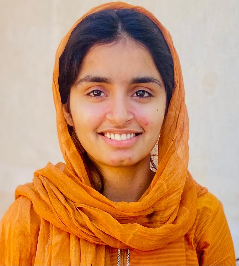 ayesha-sadiqua-medium