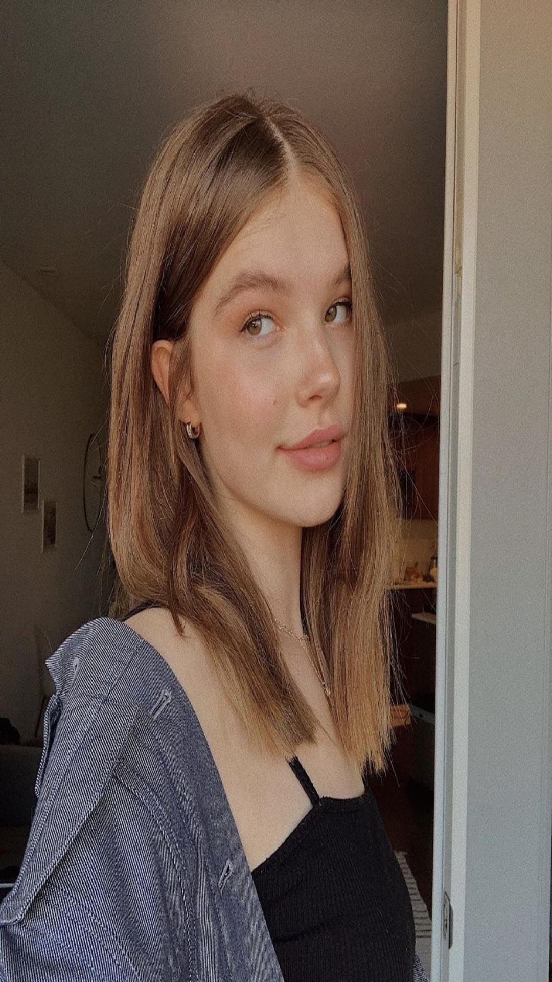 ktradelaide jwohanifa mjrkathryn Medium