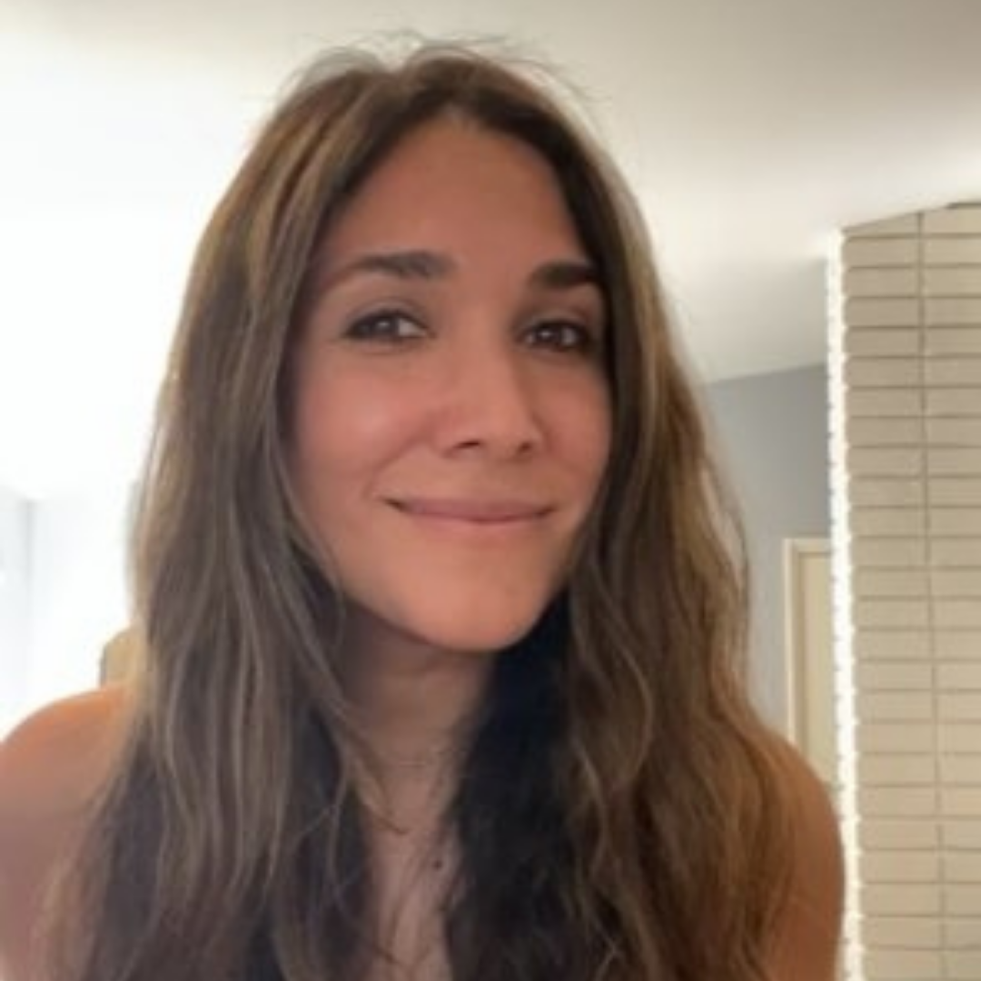 Lisa Romanello – Medium