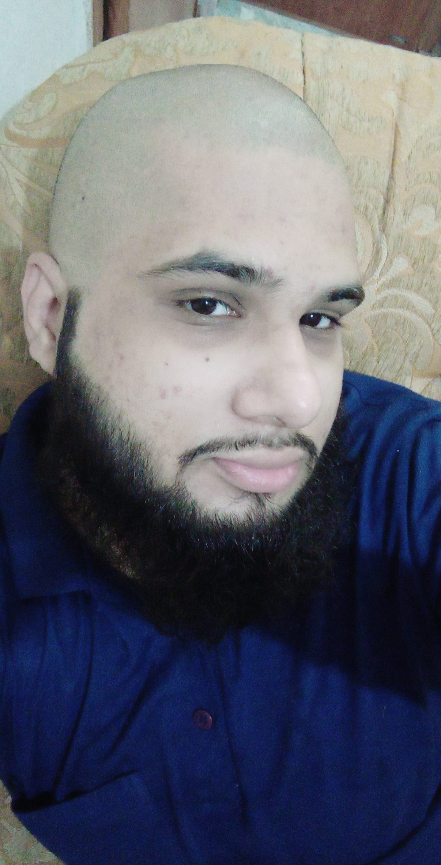 Zakariya Naim – Medium