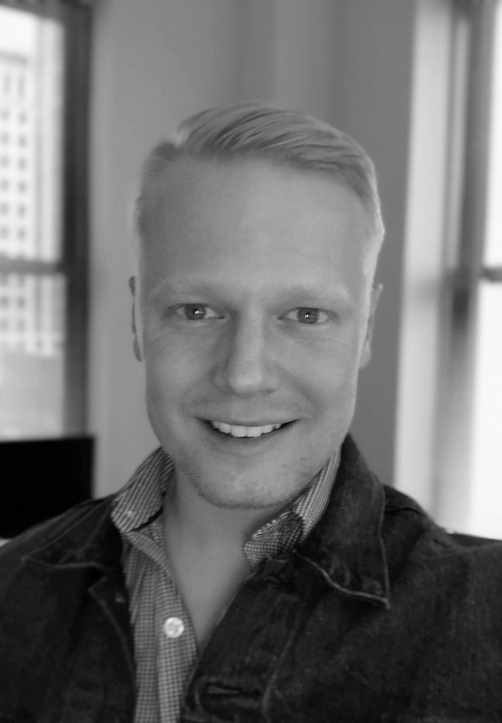 Michael schladt medium
