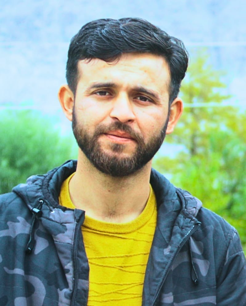 sadaqat-hussain-medium