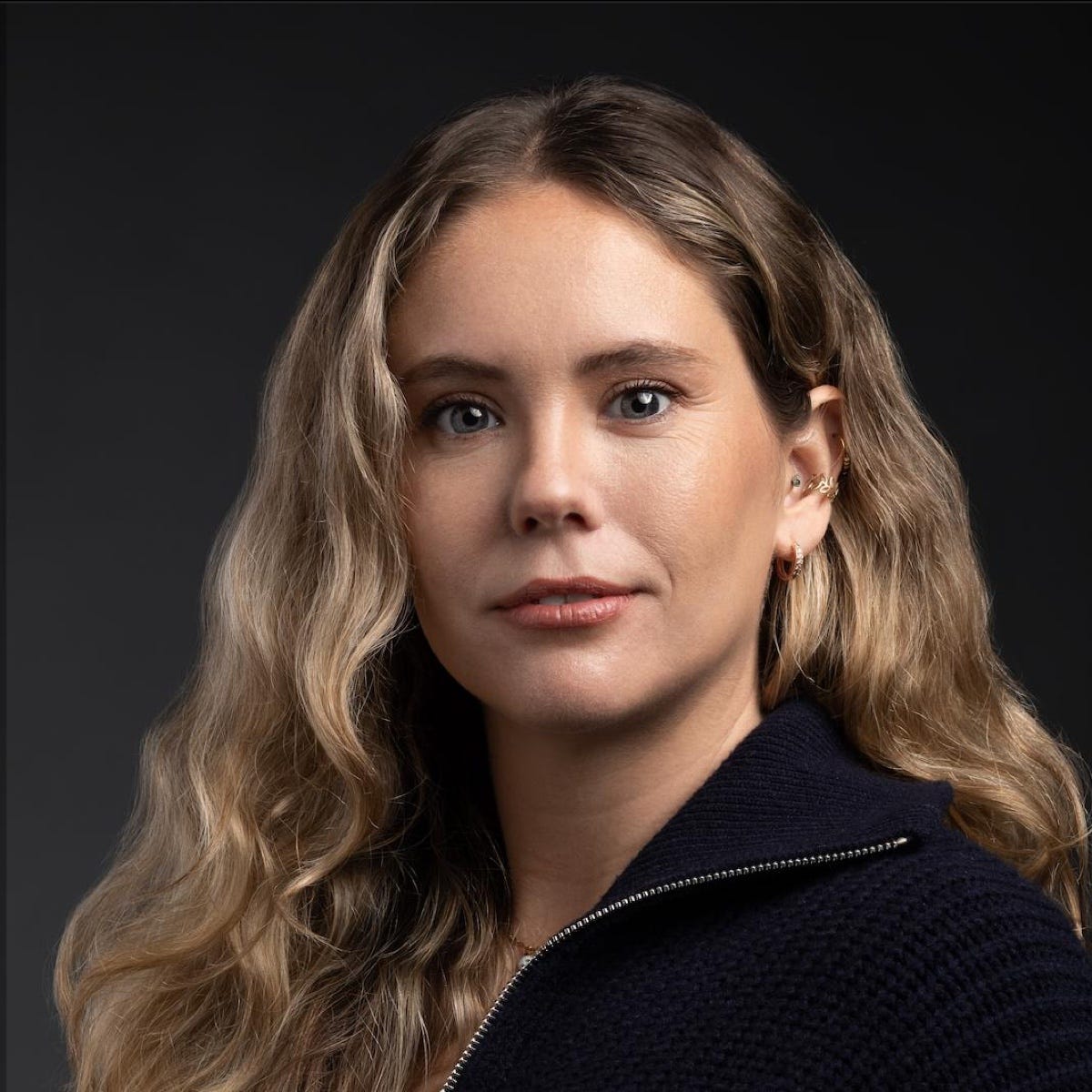 Ash Hewitson – Medium