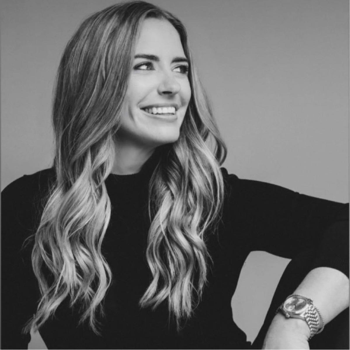 Erica Howard – Medium