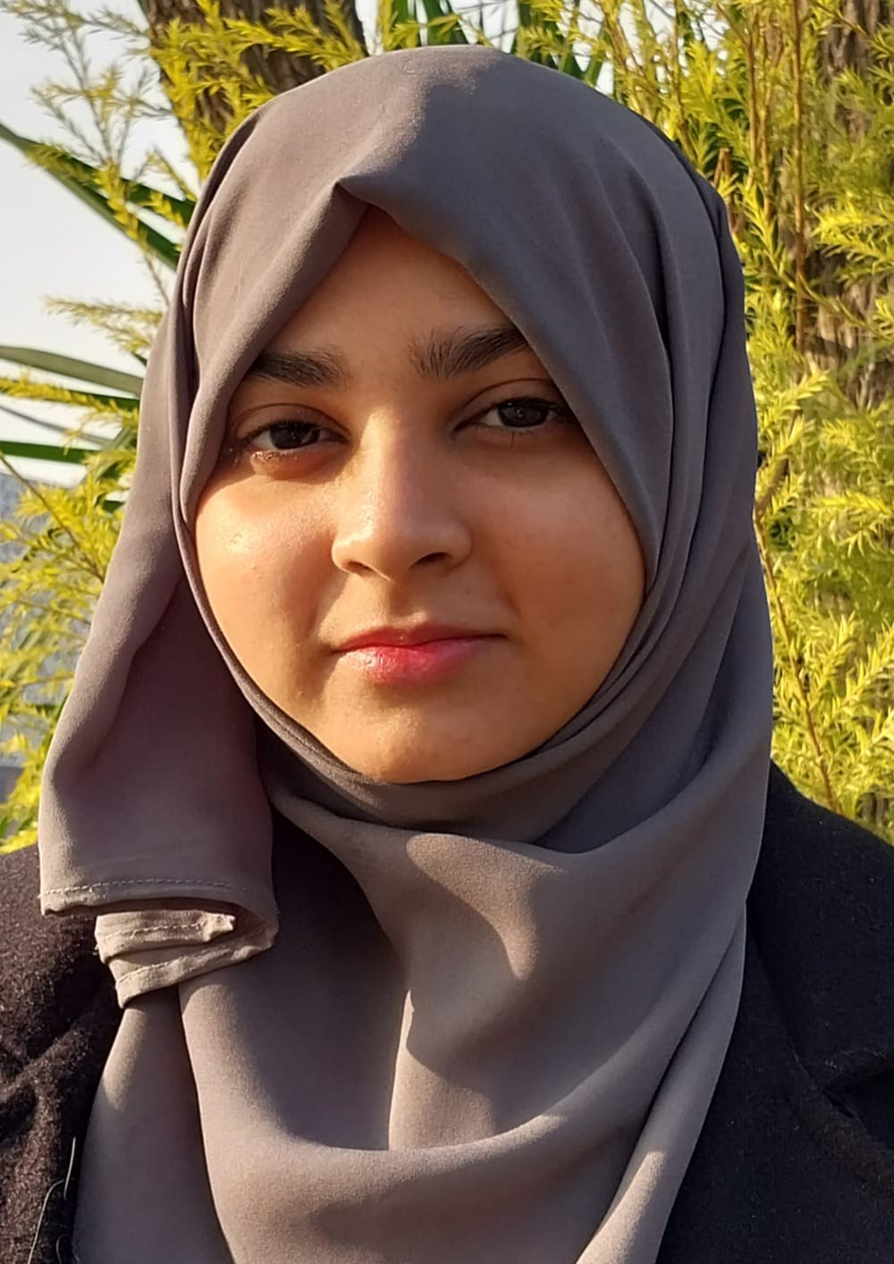 Maha Riaz Medium maha-riaz-medium