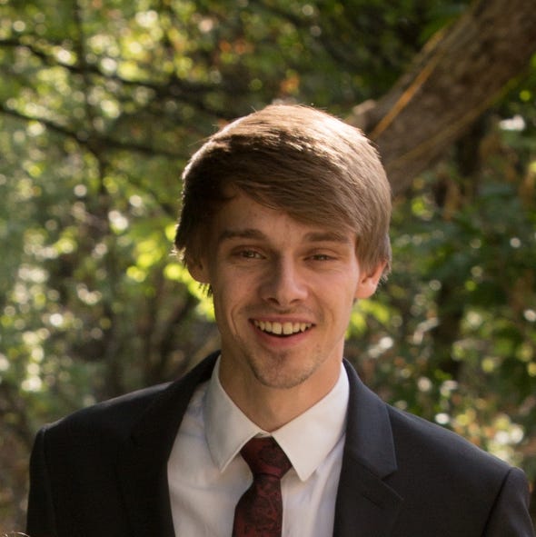 Nik Sprunt – Medium