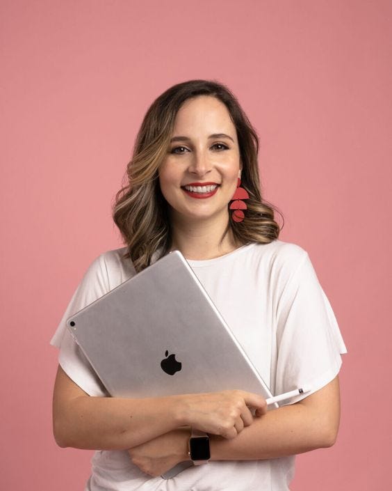 emmahayessocial-medium