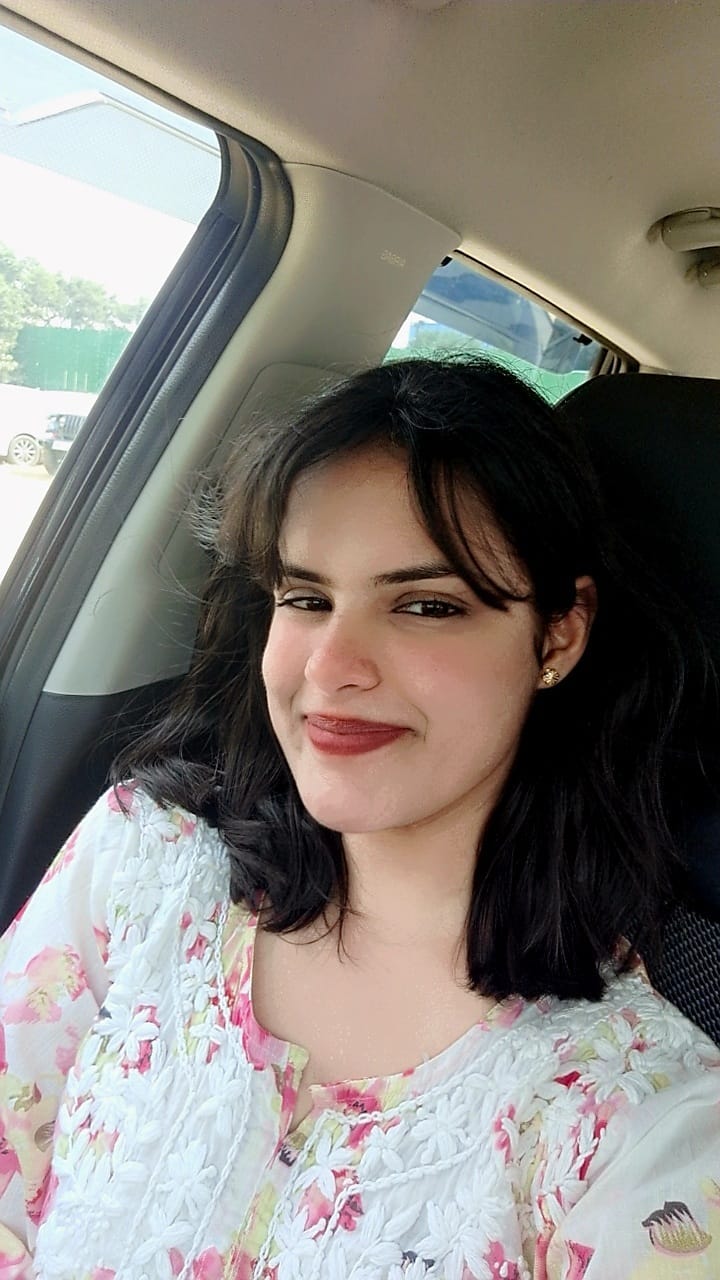 Paridhi agarwal medium