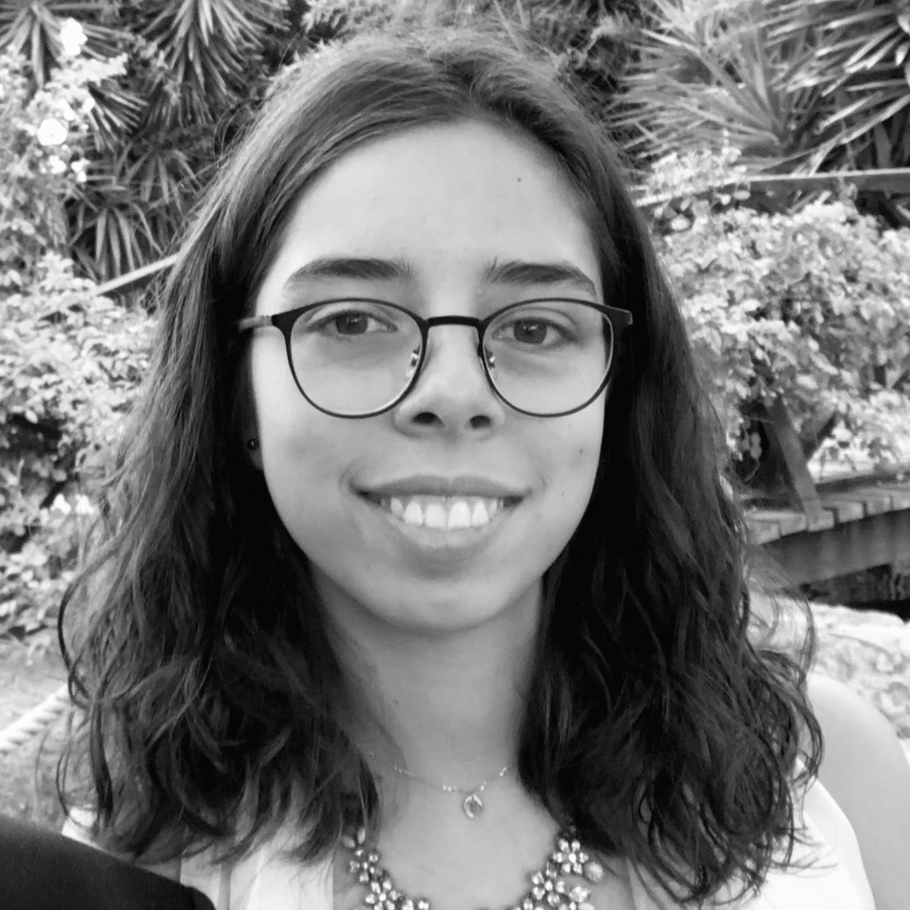 Beatriz Pereira – Medium