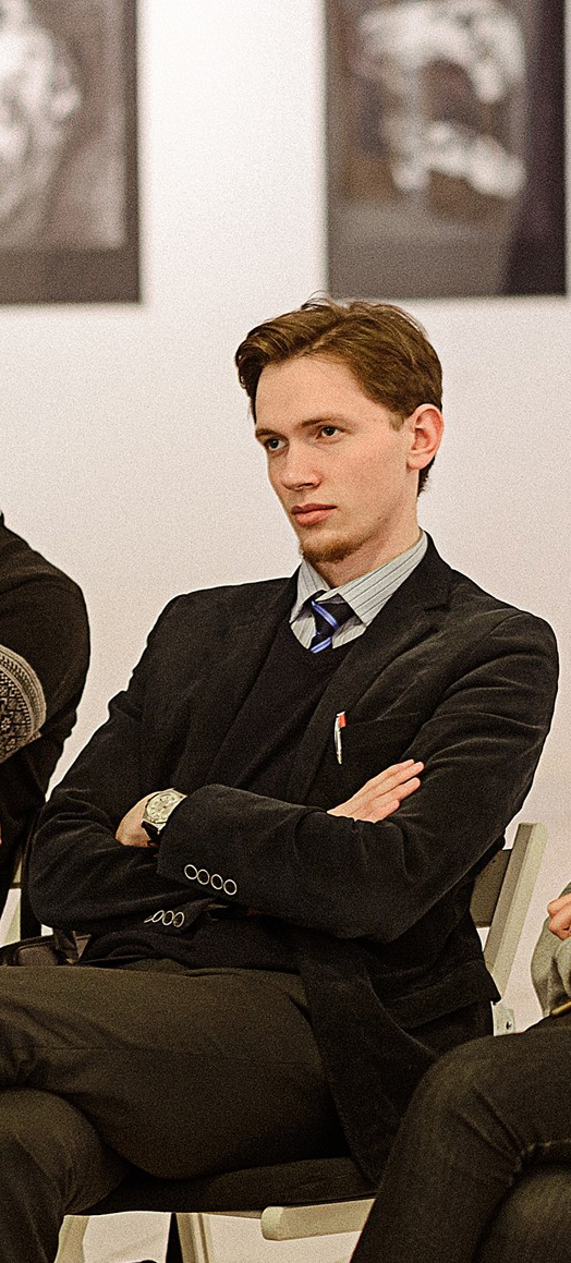 Alexander Fedoseev – Medium