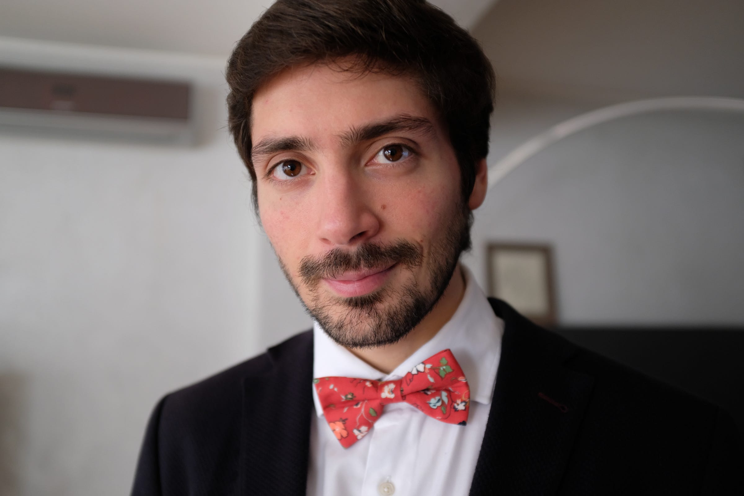 George Gabriel – Medium