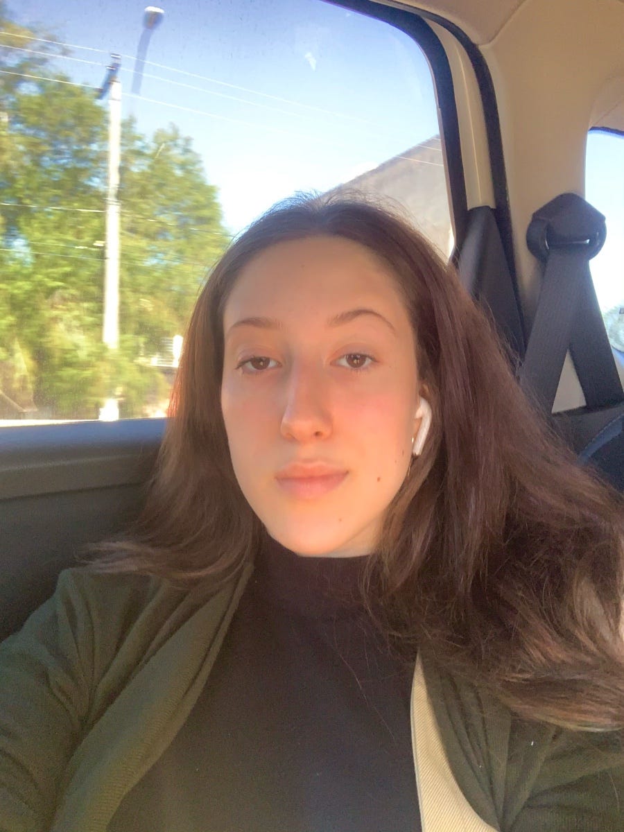 Isabella Roesler – Medium