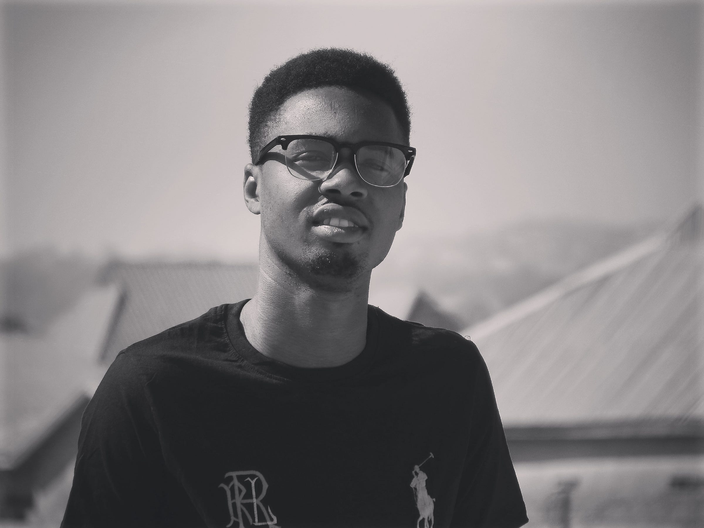Jesufemi O Medium Jesufemi o medium