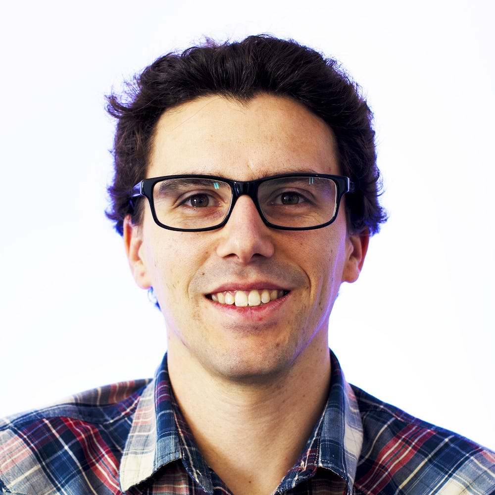 Filipe Martins – Medium