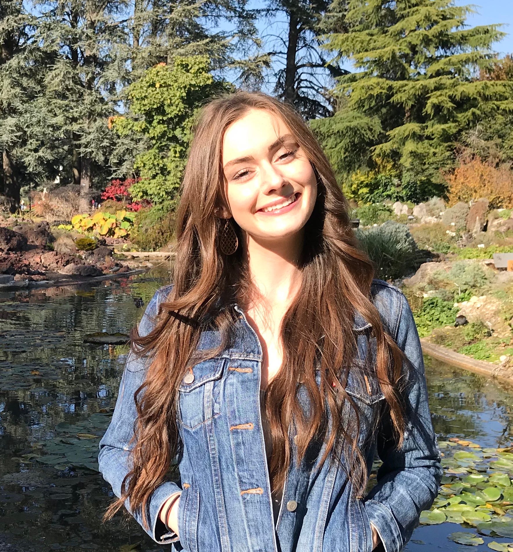Lexxi Reddington – Medium