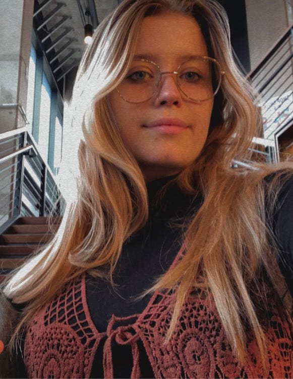 Kelsie C. – Medium