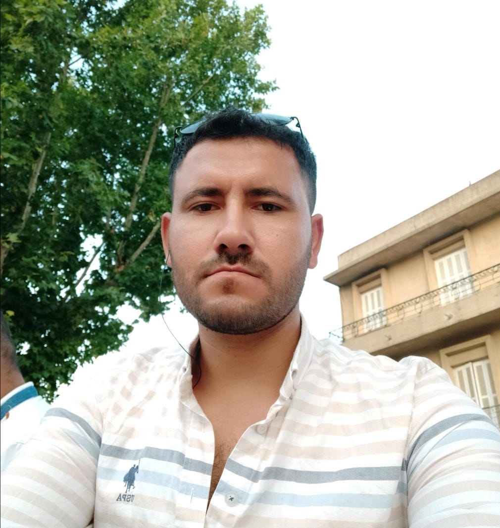 about-mahmut-zgero-lu-medium