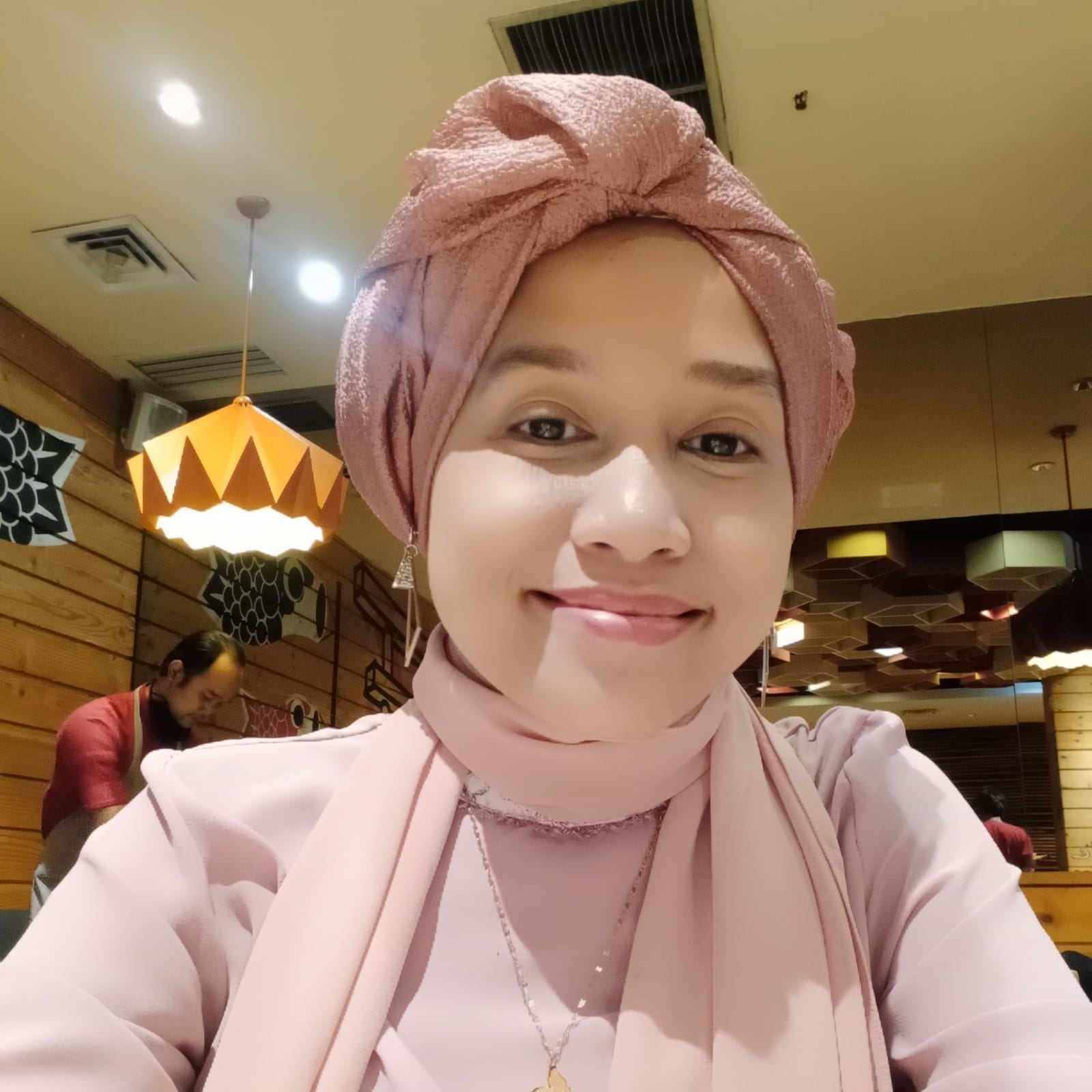 Martina Pratiwi – Medium