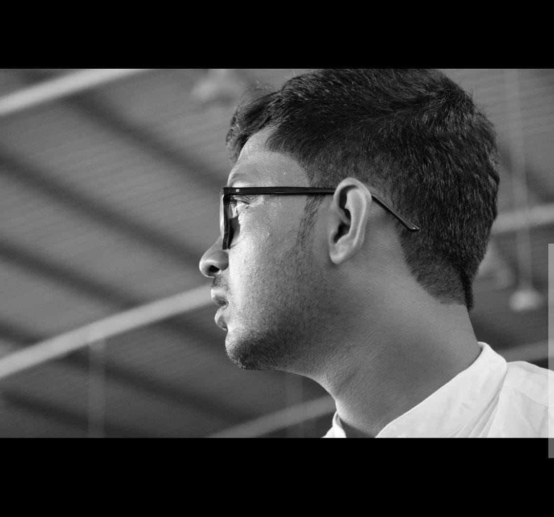 about-nikhil-kamath-b-medium