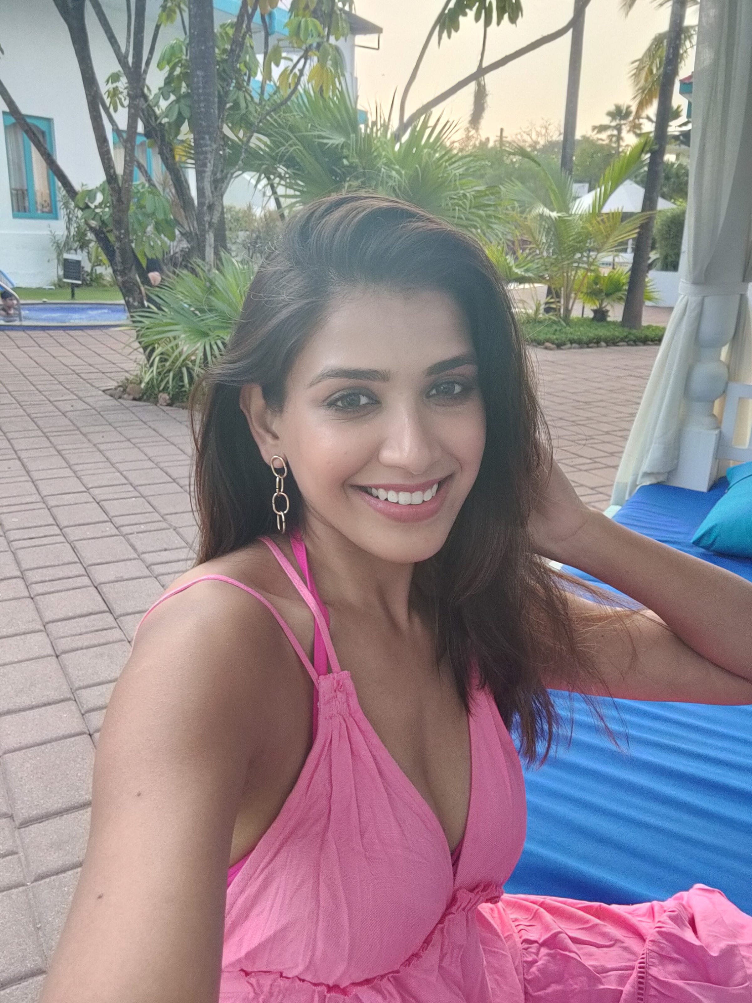 Snehapriya Roy Medium snehapriya-roy-medium