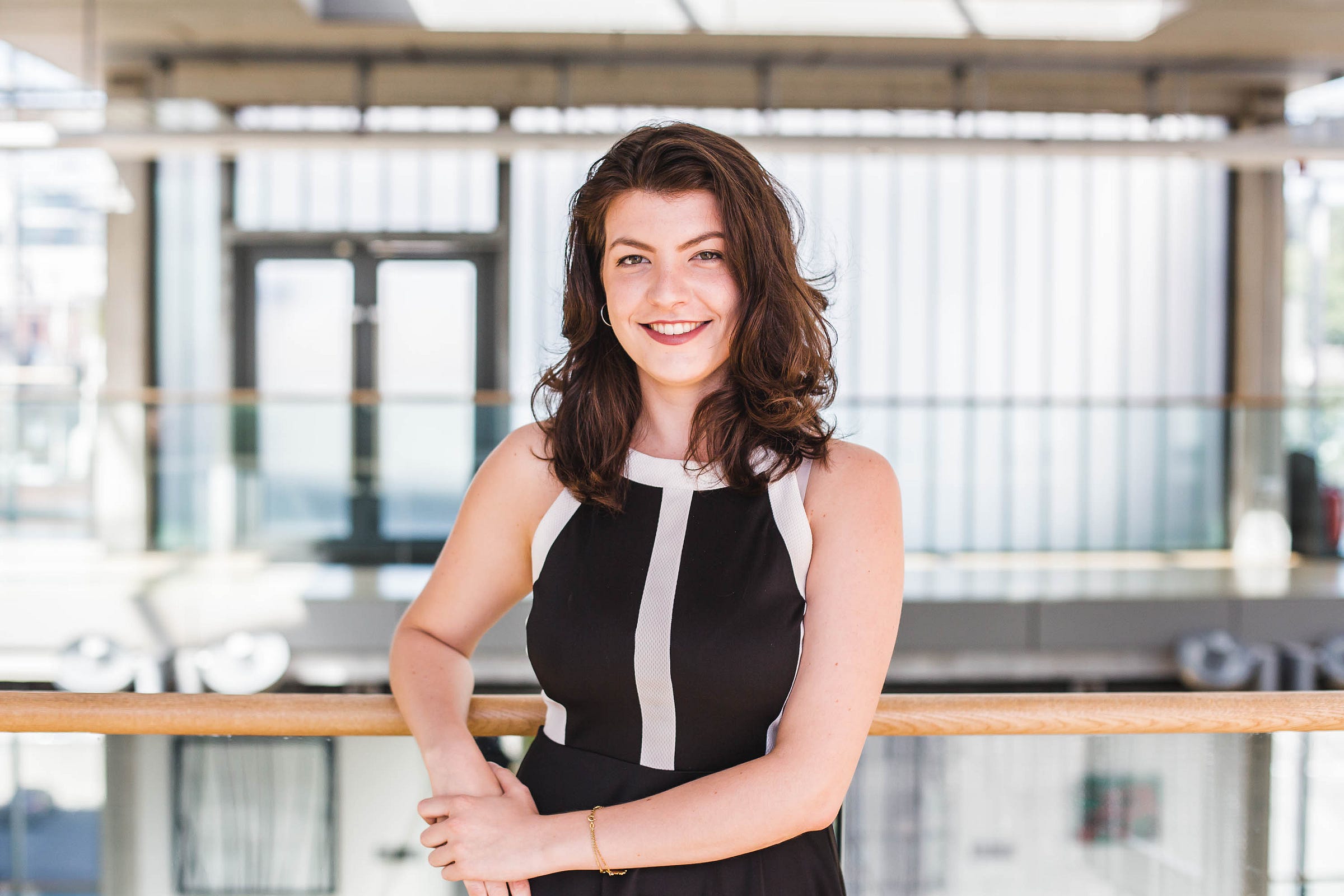 Teri Limongi – Medium