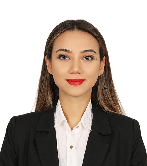 Aleyna Lara z Medium Aleyna Lara z Medium