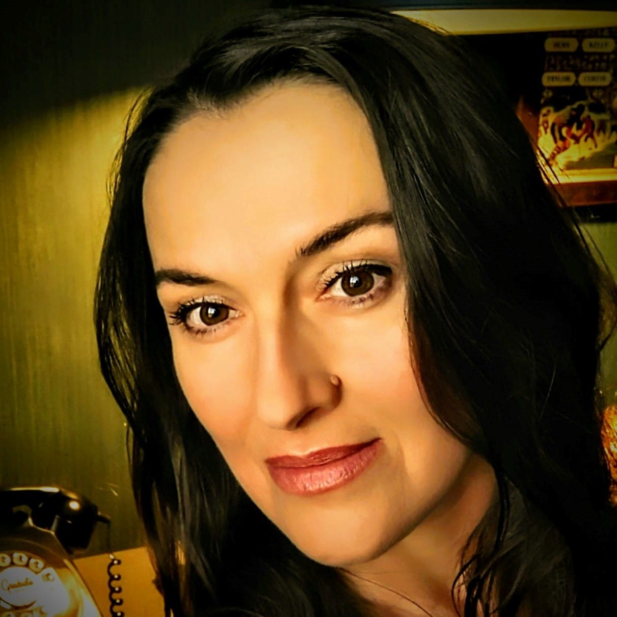 Liliana Fioretti Medium liliana-fioretti-medium