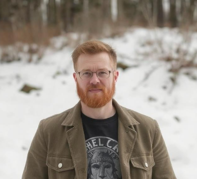 Asher Knox – Medium