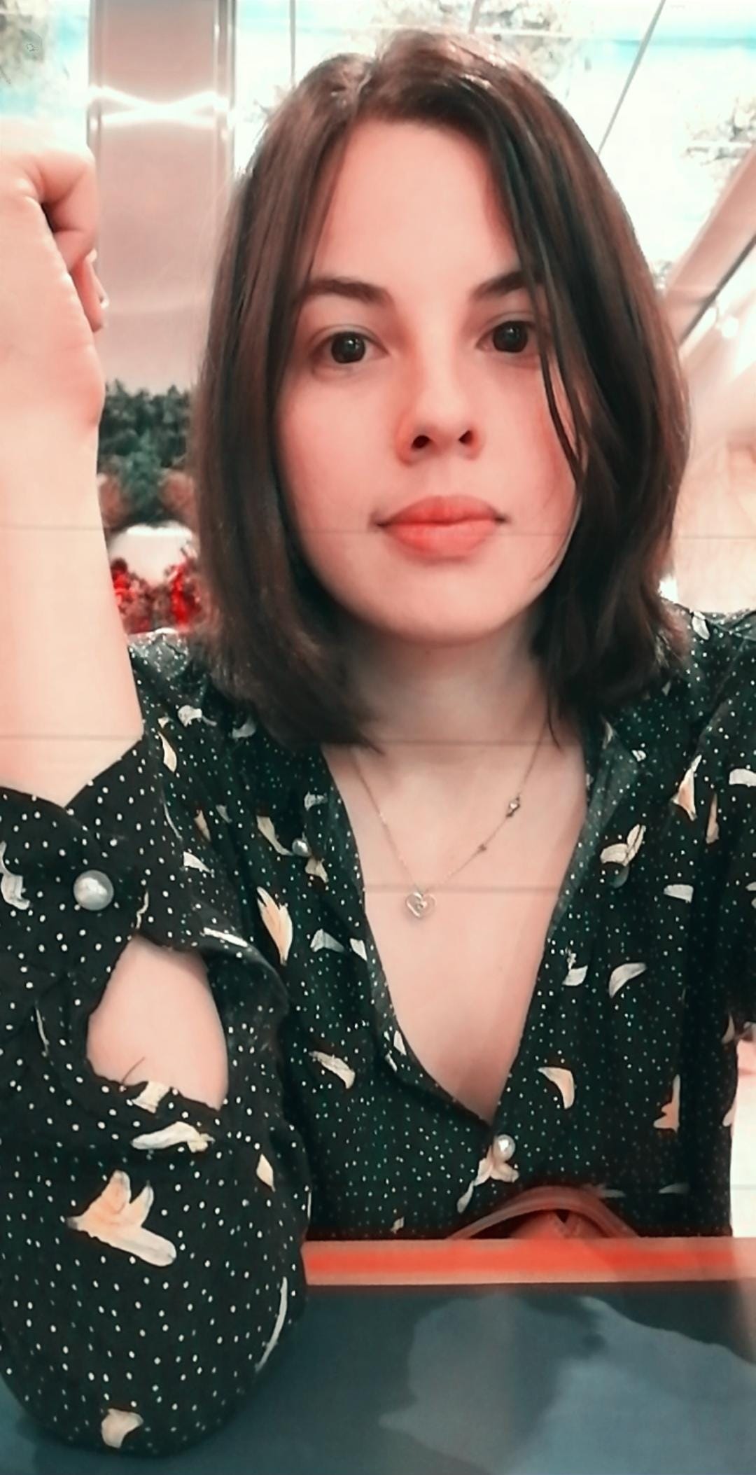 About leticia ayala medium