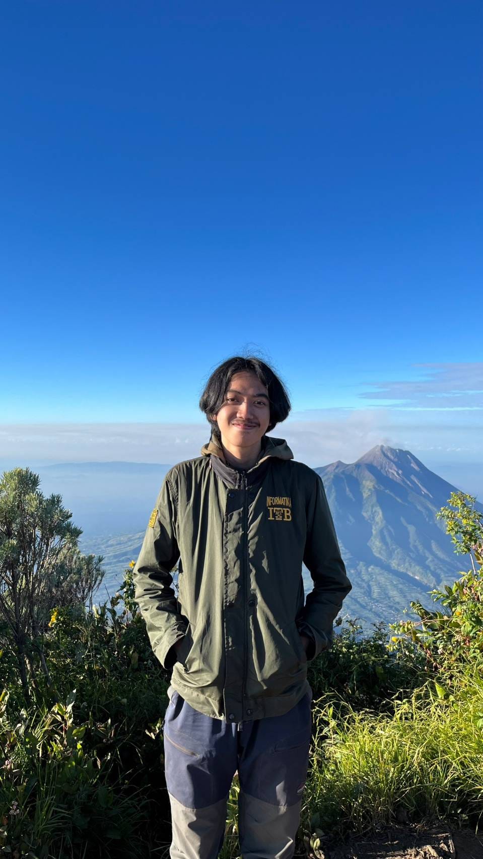 Muhammad haidar akita tresnadi medium