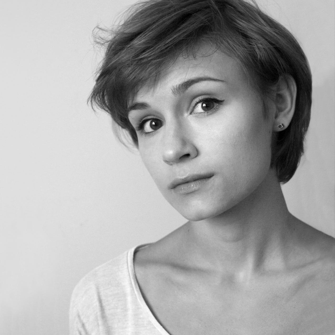 About hanna piotrowska dyrcz medium