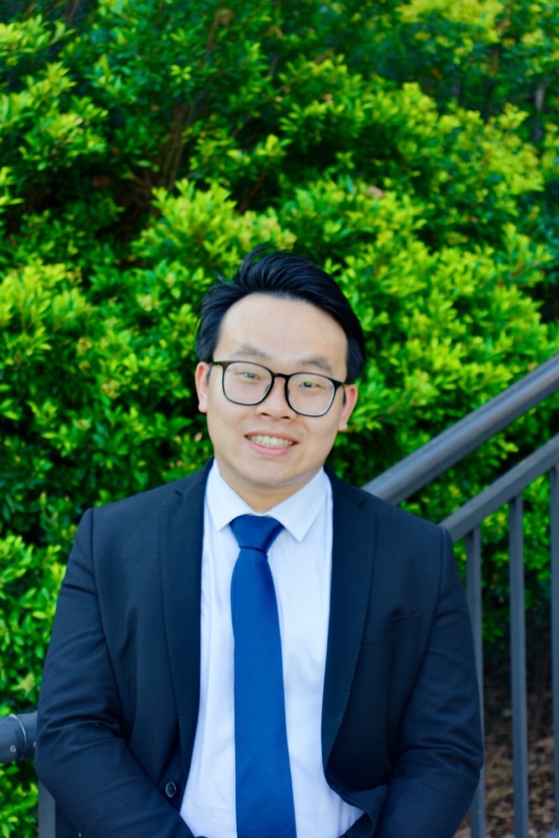 Nick Lee – Medium