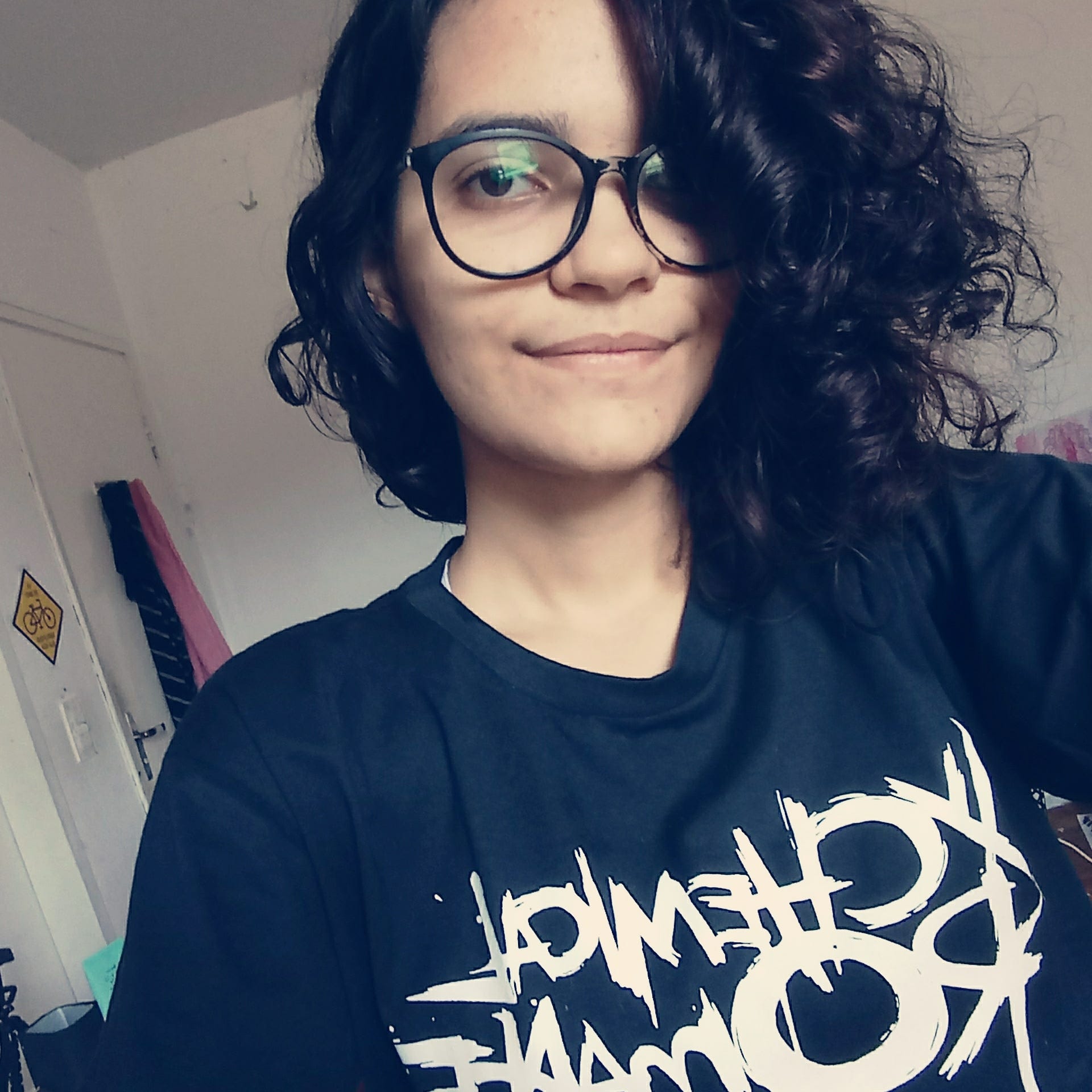 Vitória Carvalho Medium