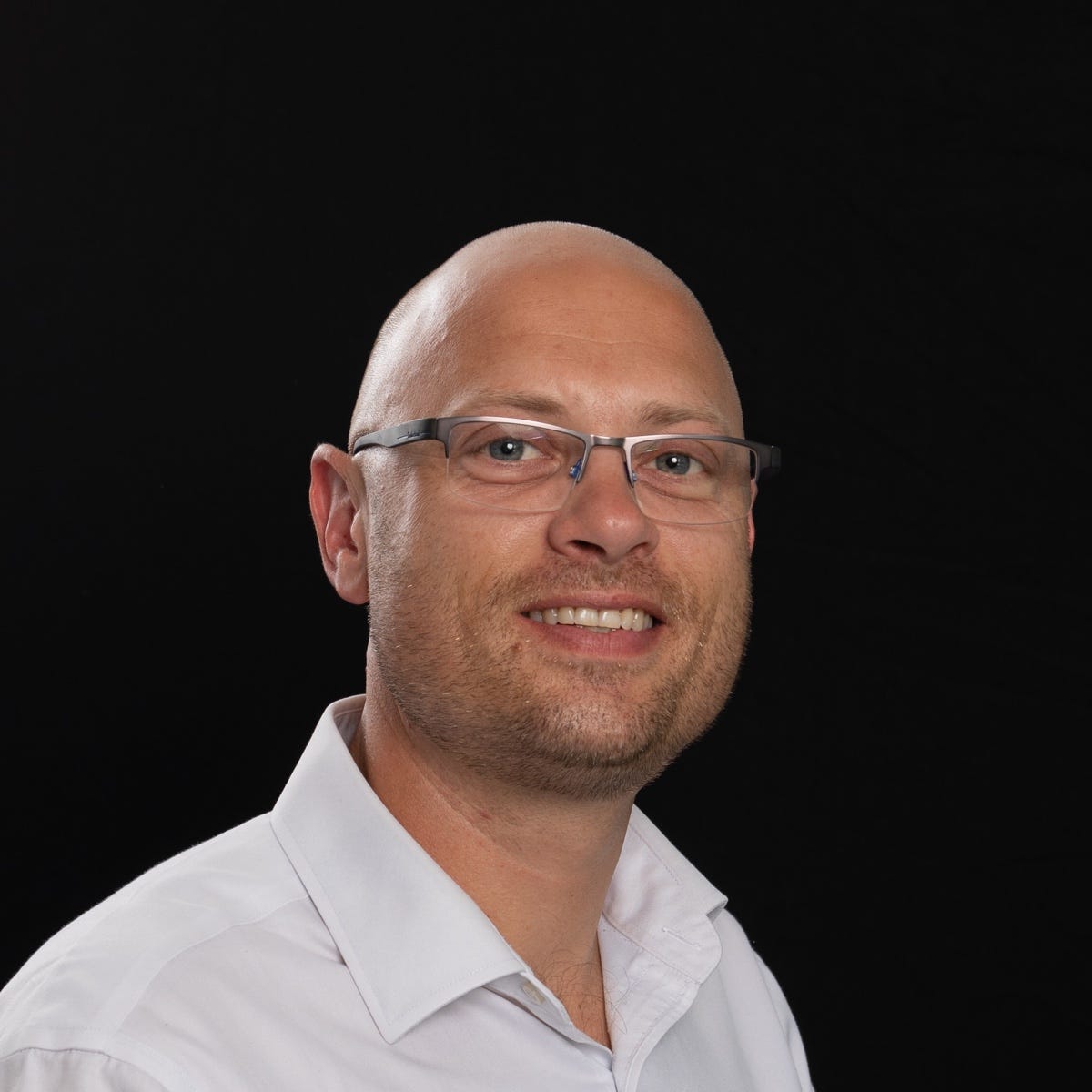 Matko Spadina – Medium