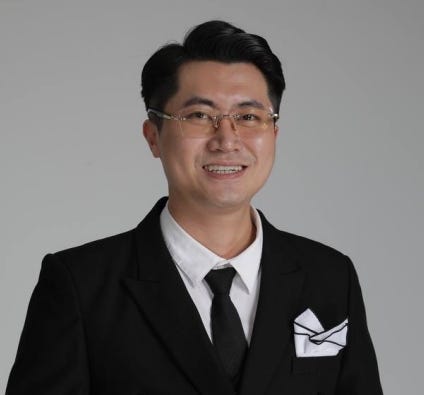 佐野 敏夫 Medium