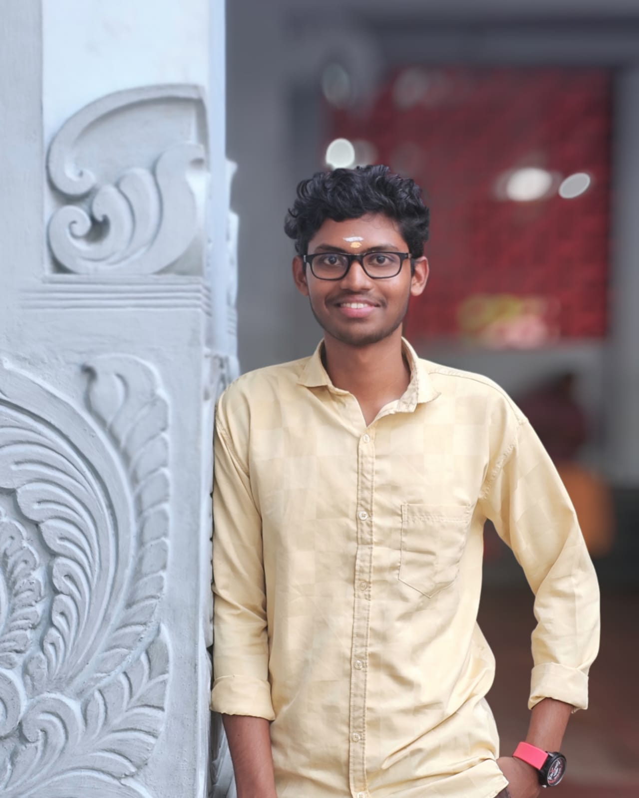 Samnaveen Medium Samnaveen medium