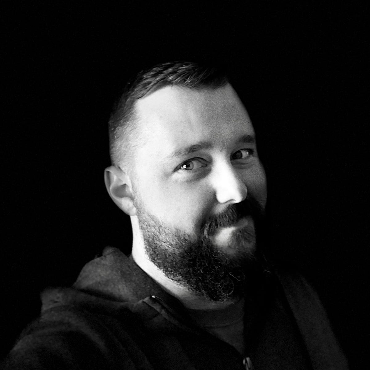 Luke Wilson – Medium