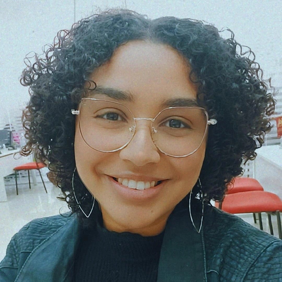Riane Chagas – Medium